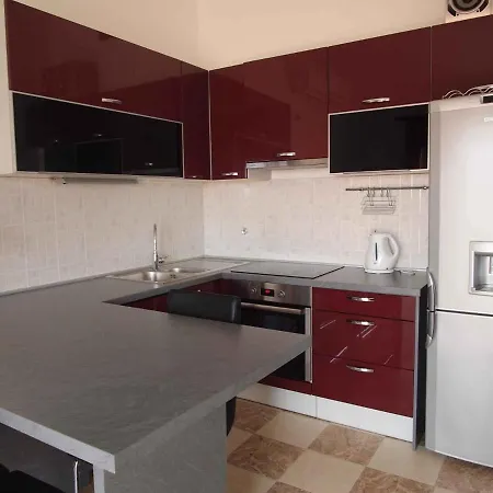 아파트 One-bedroom In Ii