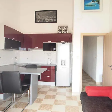 One-bedroom In Ii *