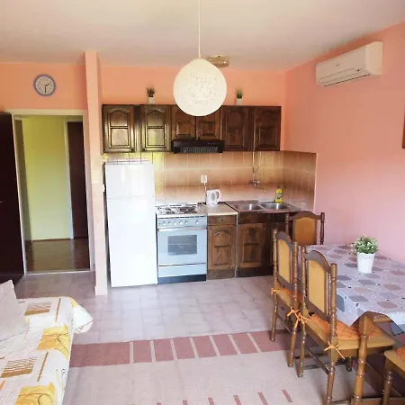 아파트 One-bedroom In Ii 오레비츠