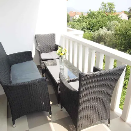 아파트 One-bedroom In Ii *